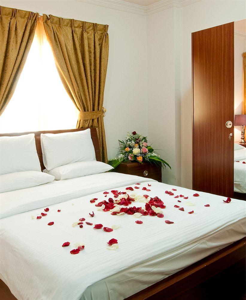 La Villa Palace Hotel Doha Exterior photo