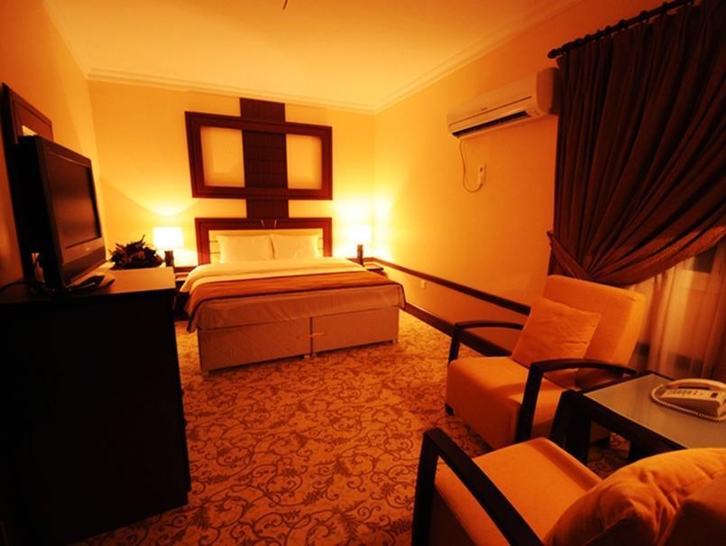 La Villa Palace Hotel Doha Exterior photo